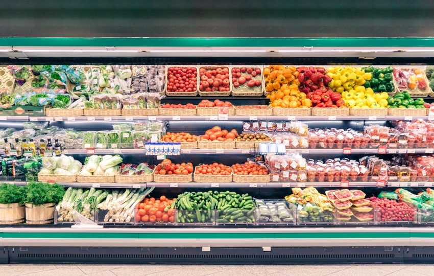スーパーマーケット 食料品 陳列