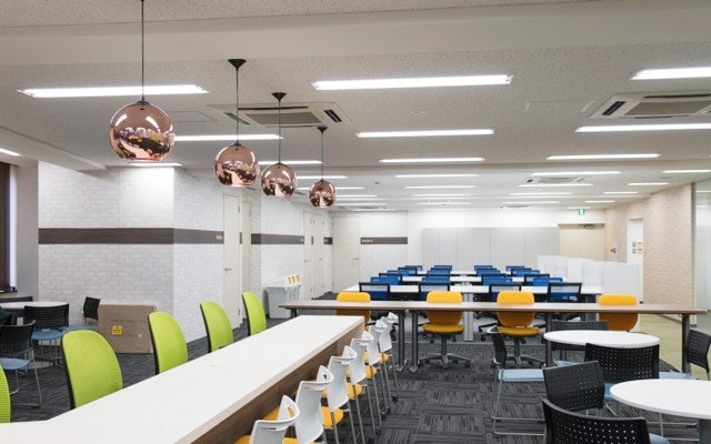 店舗デザインラボの学習塾施工事例2